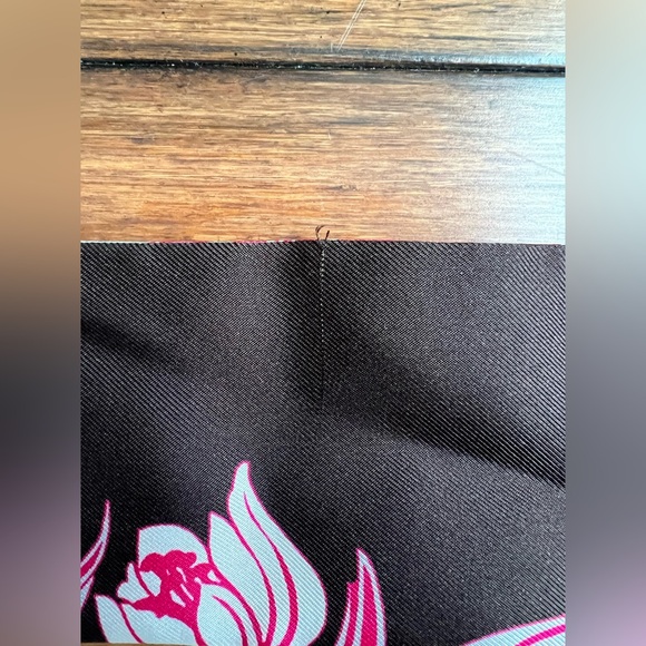 Valentino Twilly Scarf - Picture 2 of 9